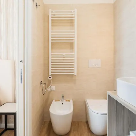 Adelante Piazza Bologna Bed & Breakfast Rome